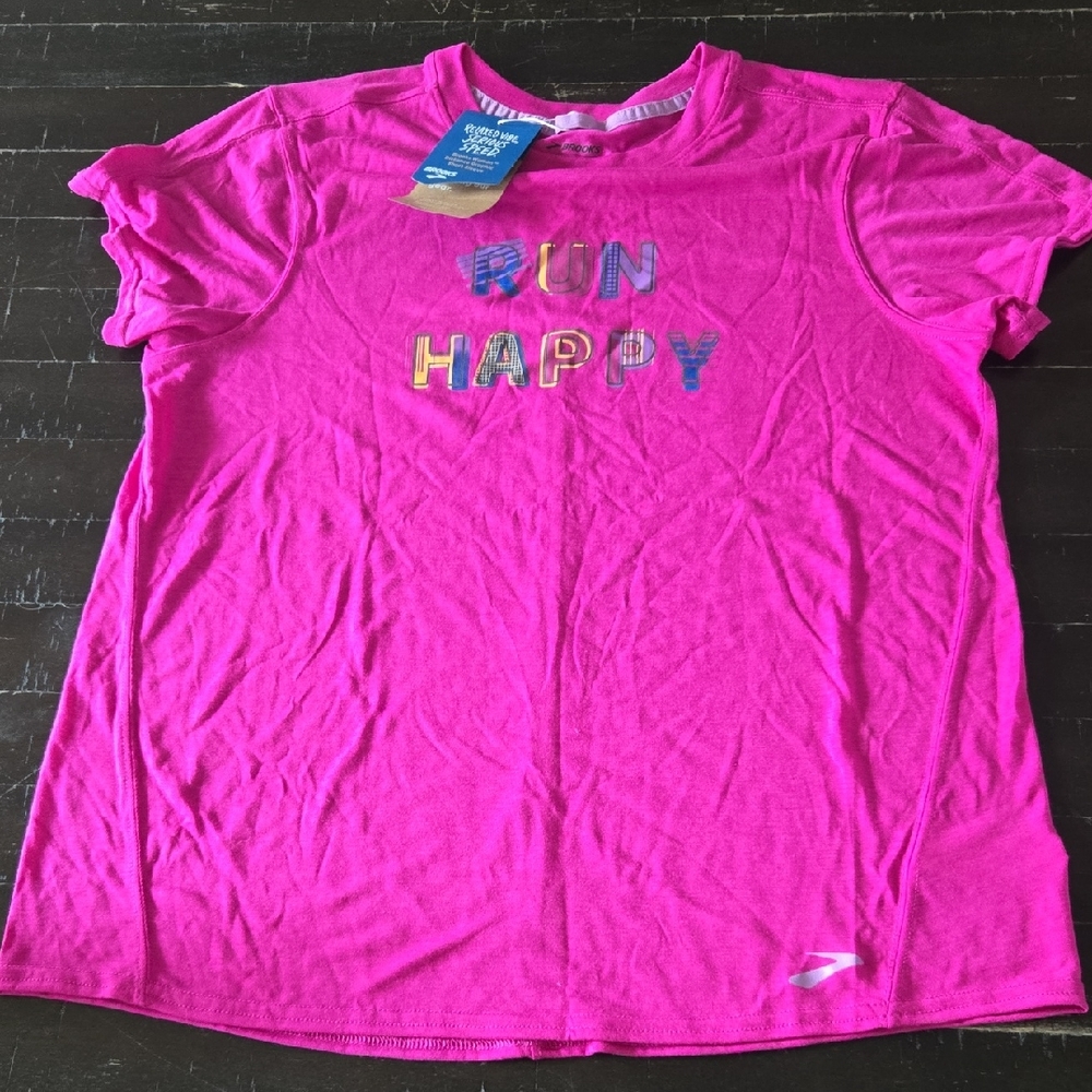 Brooks Distance Graphic Tee